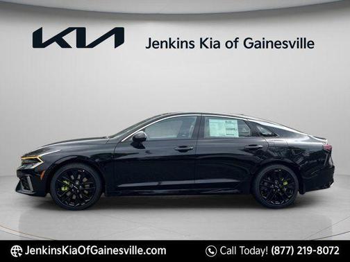 Aurora Black Pearl 2026 Kia K5 GT