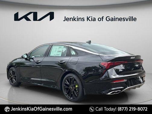 Aurora Black Pearl 2026 Kia K5 GT