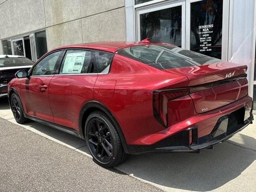 2025 Kia K4 GT-Line Turbo