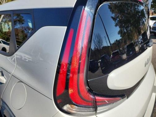 2024 Kia Soul EX