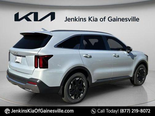 Ivory Silver 2026 Kia Sorento S