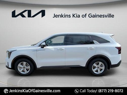 Glacial White Pearl 2026 Kia Sorento LX