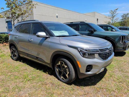 Steel Gray 2026 Kia Seltos S