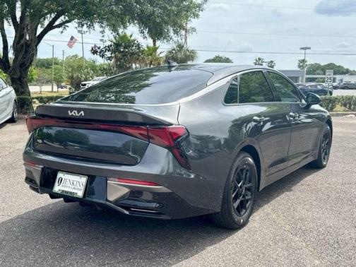 2025 Kia K5 LXS