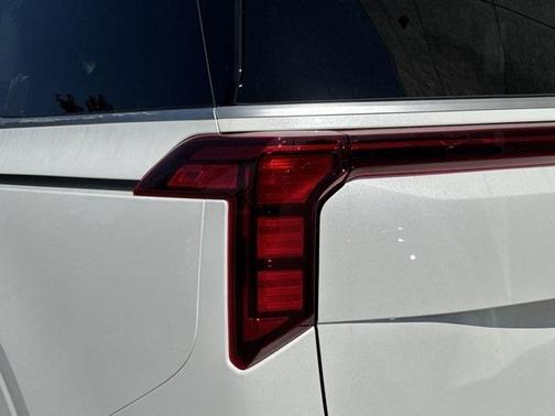 2025 Kia Carnival Hybrid EX