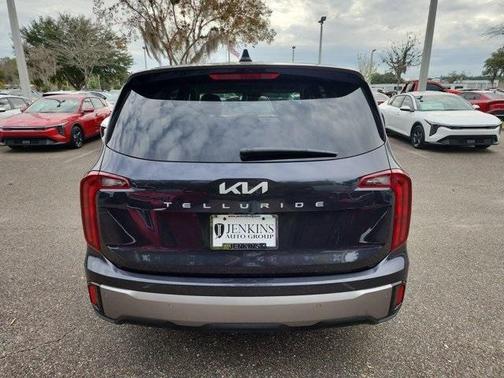 2025 Kia Telluride LX