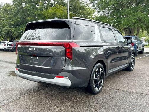 2025 Kia Carnival EX