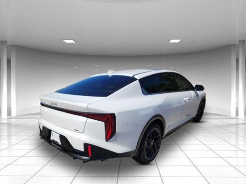 2025 Kia K4 GT-Line Turbo