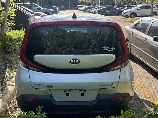 Sparkling Silver 2021 Kia Soul S