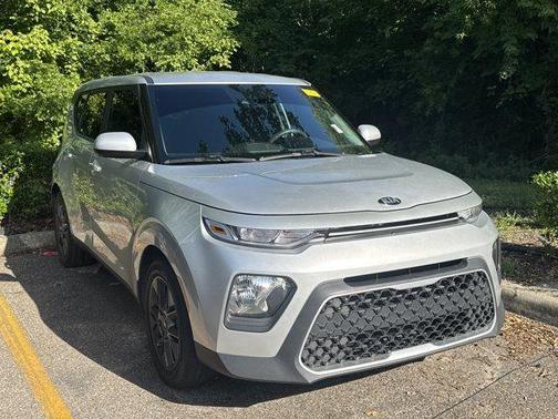 Sparkling Silver 2021 Kia Soul S