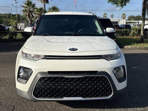 Snow White Pearl 2020 Kia Soul LX