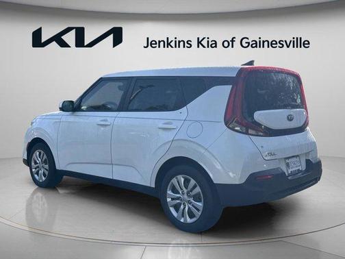 Snow White Pearl 2020 Kia Soul LX
