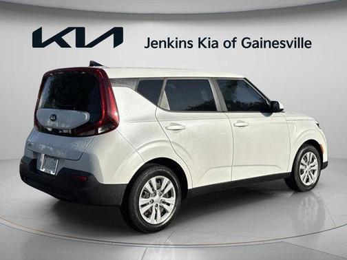 Snow White Pearl 2020 Kia Soul LX
