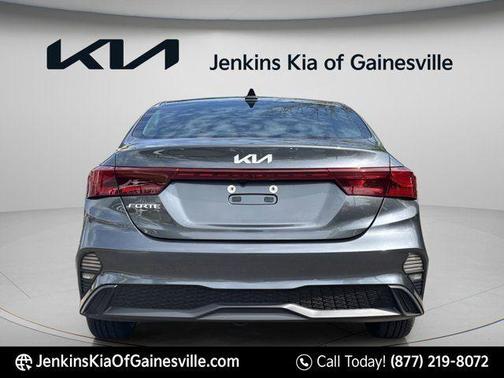 Gravity Gray 2023 Kia Forte LXS