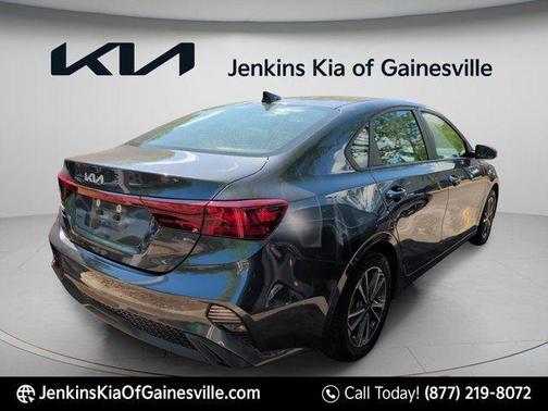 Gravity Gray 2023 Kia Forte LXS