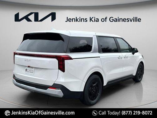 Snow White Pearl 2026 Kia Carnival LXS