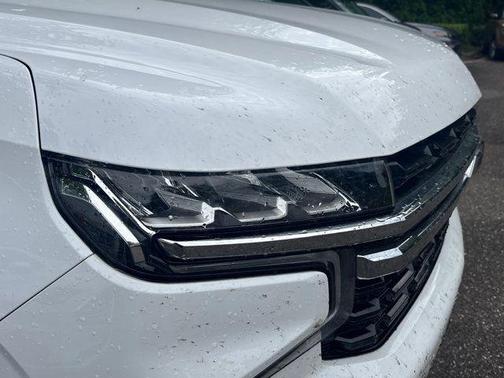 Summit White 2022 Chevrolet Tahoe LS