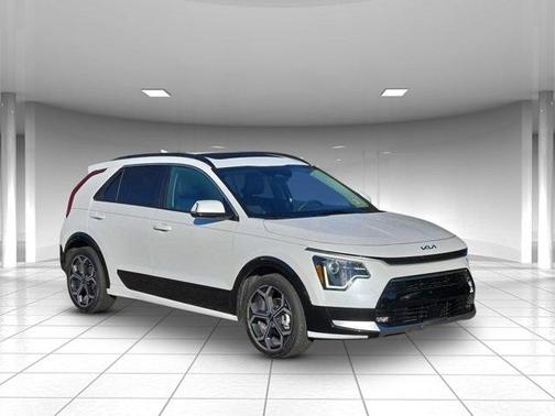 2023 Kia Niro EX Touring