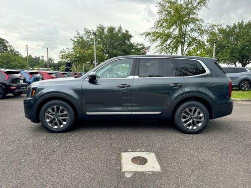 2024 Kia Telluride LX