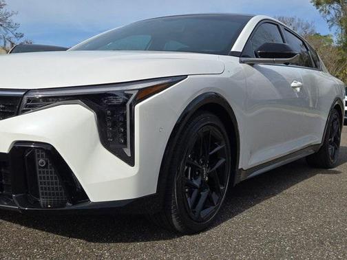 2025 Kia K4 GT-Line Turbo