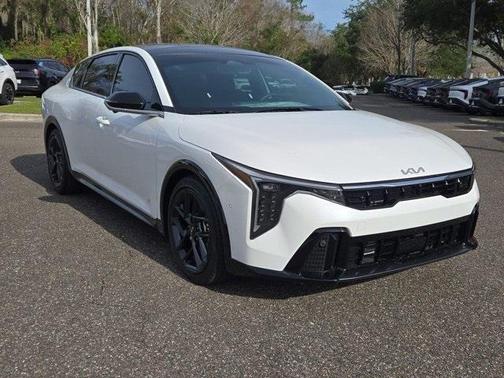 2025 Kia K4 GT-Line Turbo