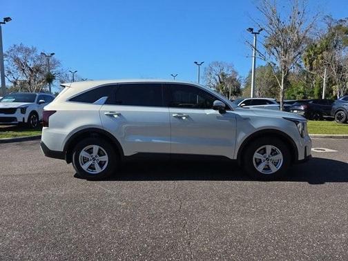 2026 Kia Sorento LX