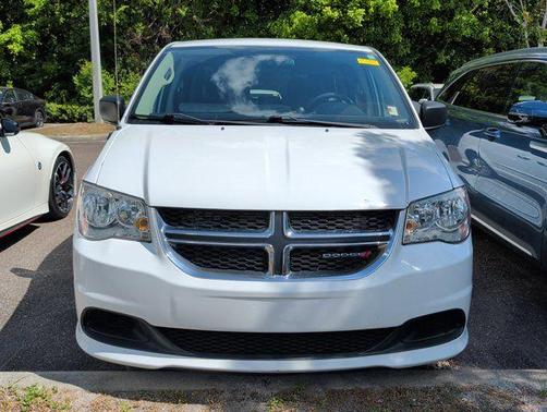 White Knuckle Clearcoat 2017 Dodge Grand Caravan SE