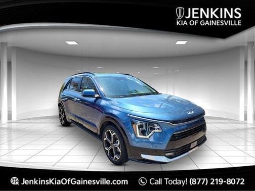 2023 Kia Niro Plug-In Hybrid SX Touring