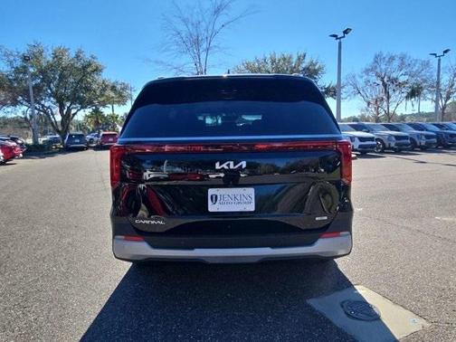 2026 Kia Carnival Hybrid EX