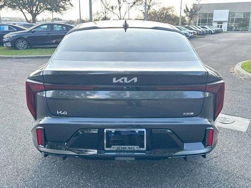 2025 Kia K4 GT-Line