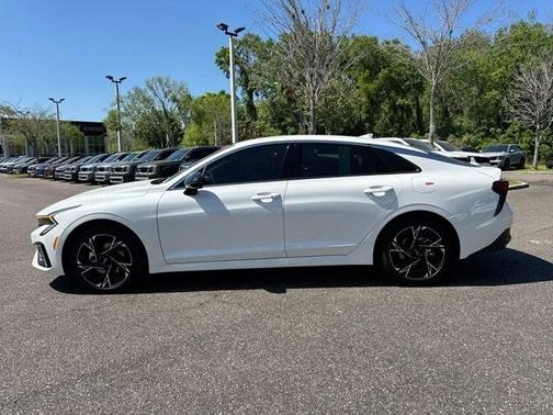 2025 Kia K5 GT-Line