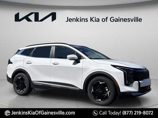 Glacial White Pearl 2026 Kia Sportage EX