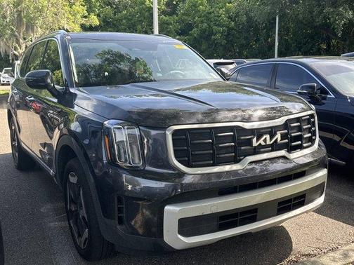Metal 2025 Kia Telluride S