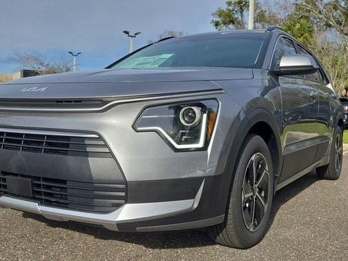 2026 Kia Niro EX