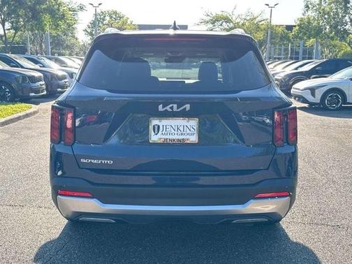 2025 Kia Sorento EX