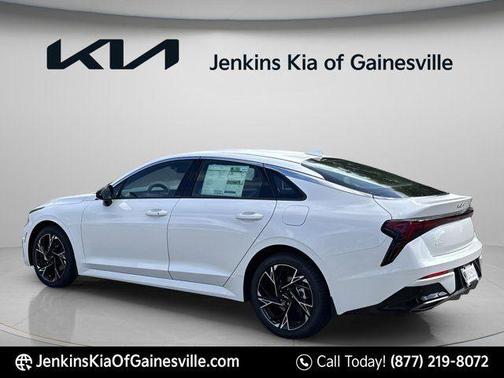 Snow White 2026 Kia K5 GT-Line