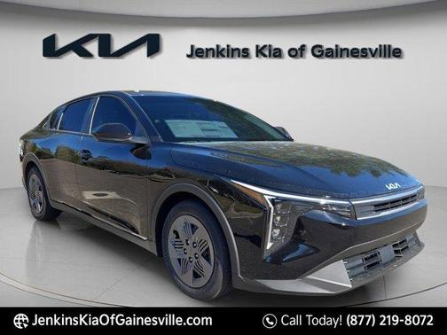 Aurora Black Pearl 2025 Kia K4 LX