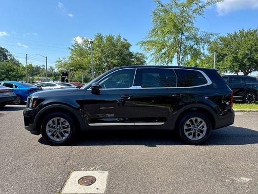 2025 Kia Telluride LX