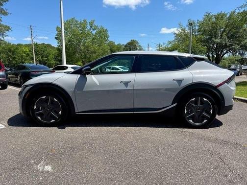 2025 Kia EV6 Light Long Range