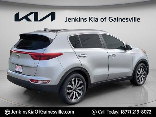 Sparkling Silver 2017 Kia Sportage EX