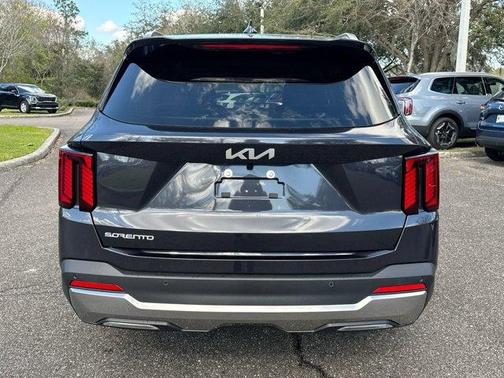 2025 Kia Sorento SX