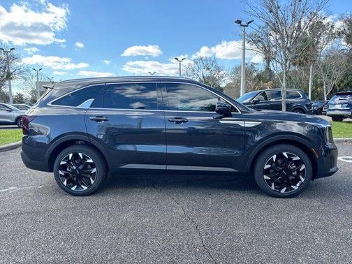 2025 Kia Sorento SX