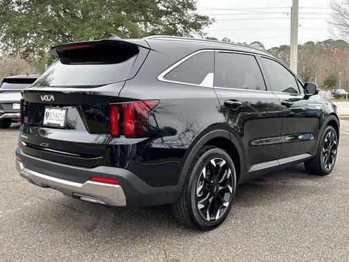 2025 Kia Sorento EX