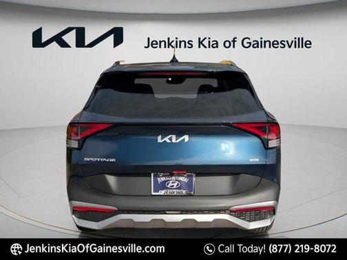 2025 Kia Sportage Hybrid EX