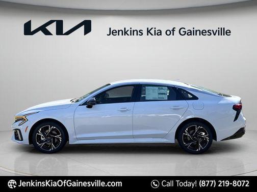 Snow White Pearl 2026 Kia K5 GT-Line