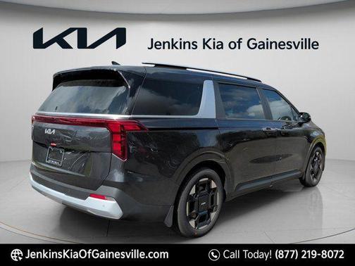 Metal 2026 Kia Carnival EX