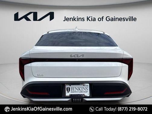 Snow White Pearl 2026 Kia K4 LX