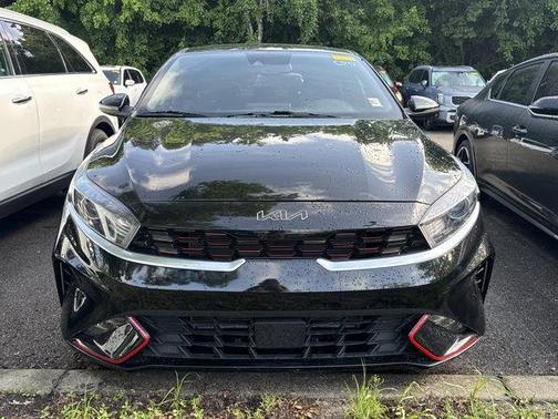 Aurora Black Pearl 2022 Kia Forte GT-Line