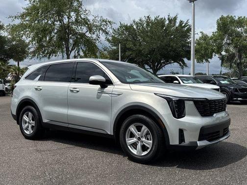 Ivory Silver 2026 Kia Sorento LX