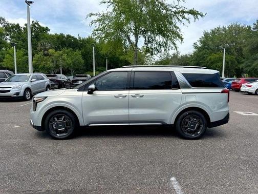 2025 Kia Carnival Hybrid SX